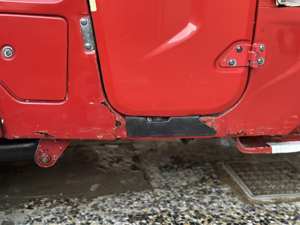 سلام عليكم 
تكتك موديل 22 رقم وسنويه رقم واسط محرك مكفول من التنقيص والتبخير تخم تاير شركه كشر مكفول من الصبغ ومعجون بس الدوس ومفطر وبارد قليل كلش مأشر علي حت ما مبين 
مكاني: واسط نعمانيه ***********
خاص موجود
