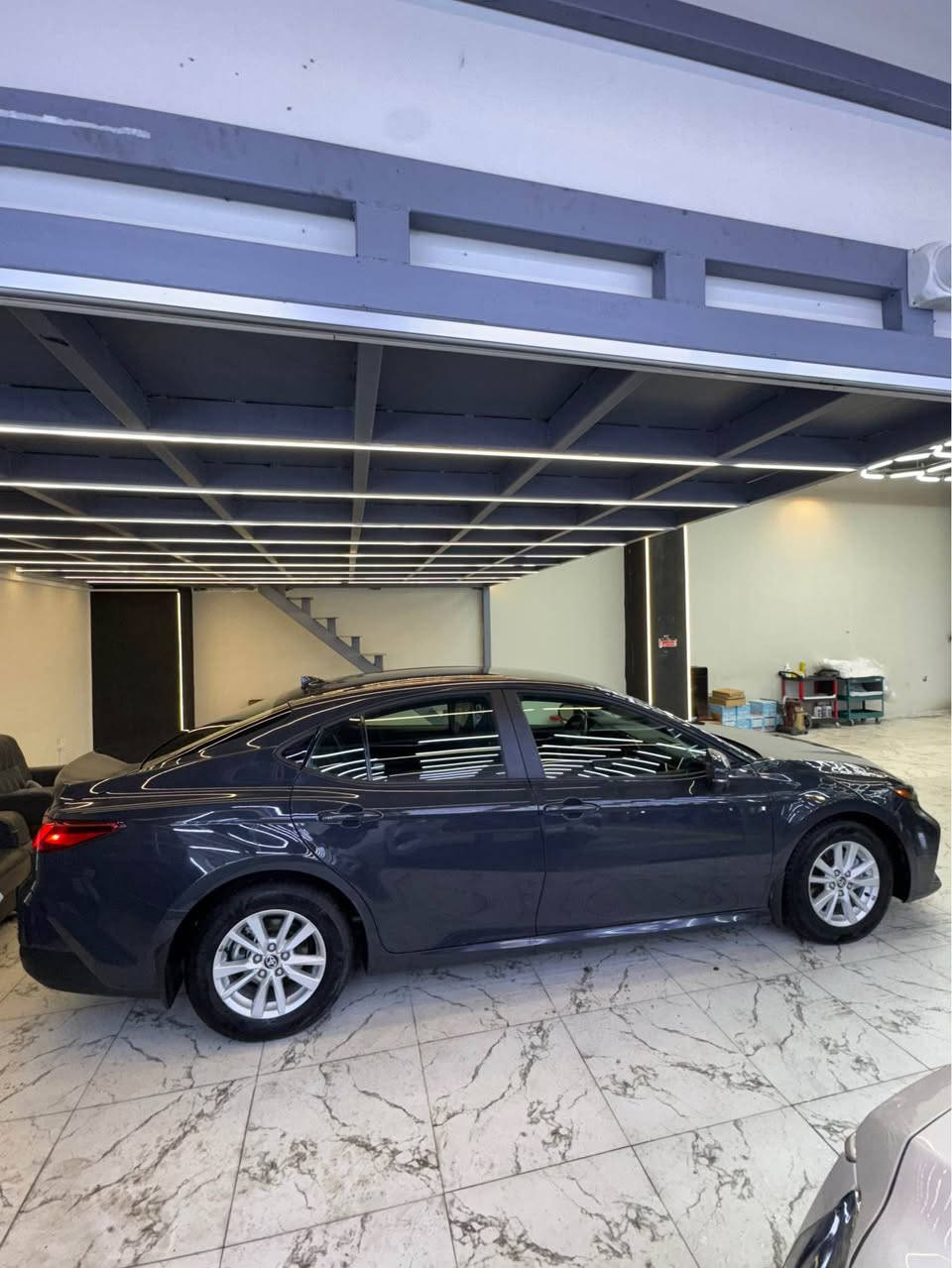 🚗 كامري 2025 للبيع — وارد أمريكي / رقم بغداد باسمي

• الموديل: Toyota  Camry 2025
• الفئة: LE وارد أمريكي
• المسافة المقطوعة: (13 الف) km فقط
• اللون: سمنتي
• الحالة: ليبل واحد — بدون تبديل وبدون صبغ
• الملاحظات: البنيد تعديل بارد، وتصليح بسيط في راس الشاصي الأيسر
• الموقع: بغداد / العامرية
• السعر: 208 ورقة قفل
📞 للاستفسار: *********** بغداد, العراق
