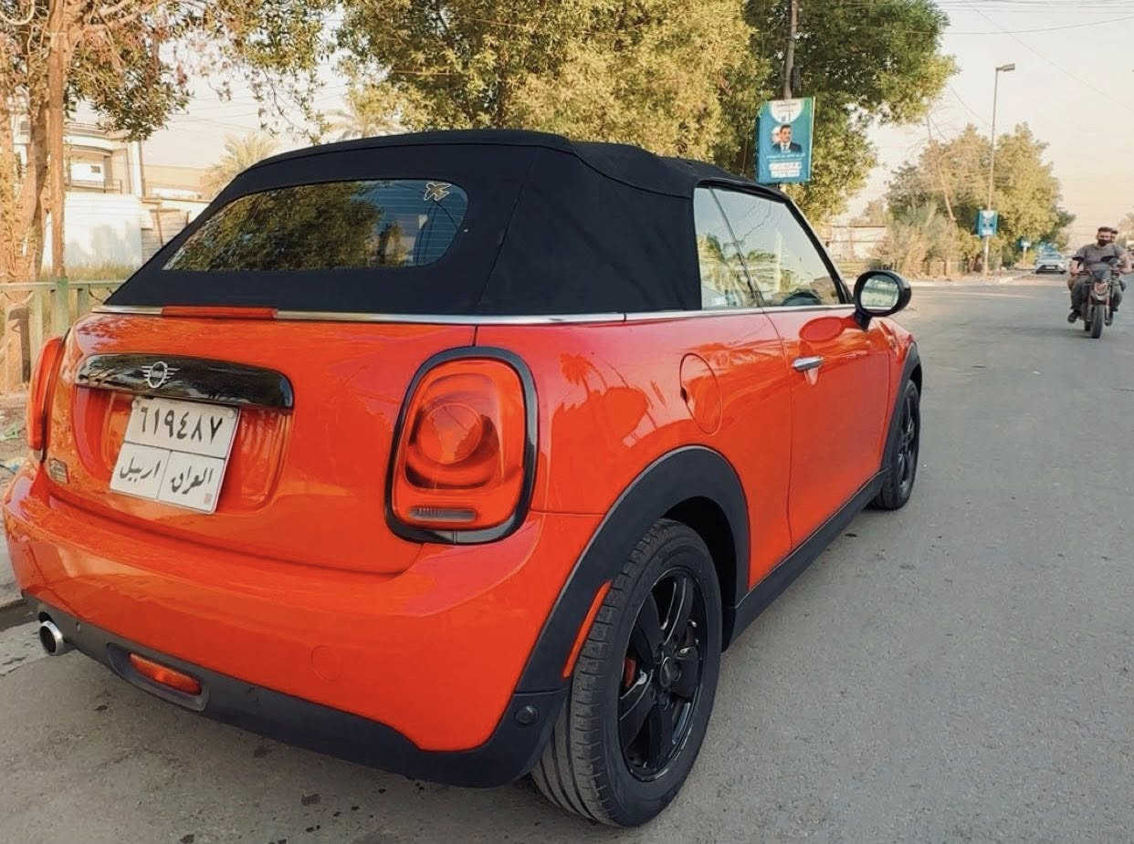 السلام عليكم
مني كوبر البيع مستعجل 
السيارة وارد أمريكي 
فول مواصفات 
كشنات جلد 
كير اوتو 
محرك 1500
3 سلندر تون تيربو
ماشية 98000كم
رقم أربيل 
ضربته بس بنيد ودعاميه 
صور الحادث موجودة بل منشور 
عنوان بغداد شارع فلسطين 
سعر 122 وبيه مجال بسيط 
رقم ***********
***********
