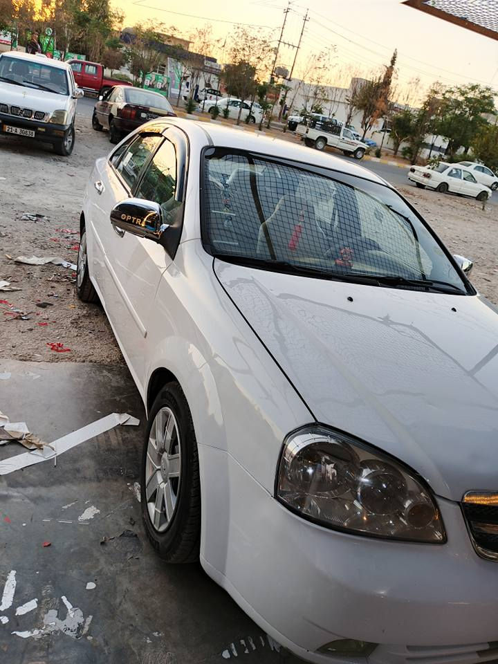 اوپترای مودیل 2009اوتوماتیک دووپارچە ودوپە ڵە بۆیاخوکارتی هه یە ***********0 كركوك, العراق
