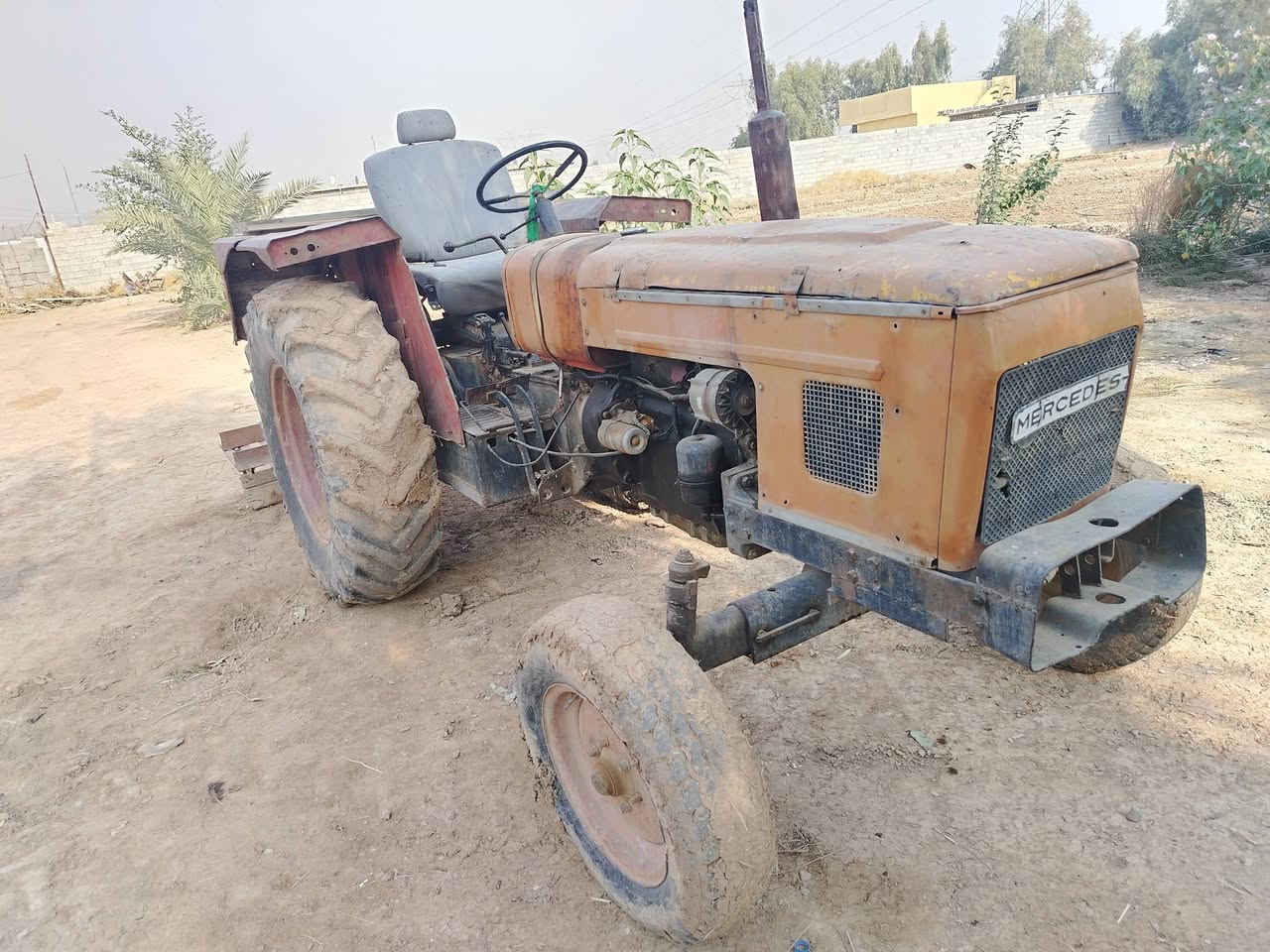 عنتر للبيع بدون ٨٦ مكان بغداد تقاطع نهروان ***********  نكره سلف باتري جديد وراها فدان وخرماشه مكان
