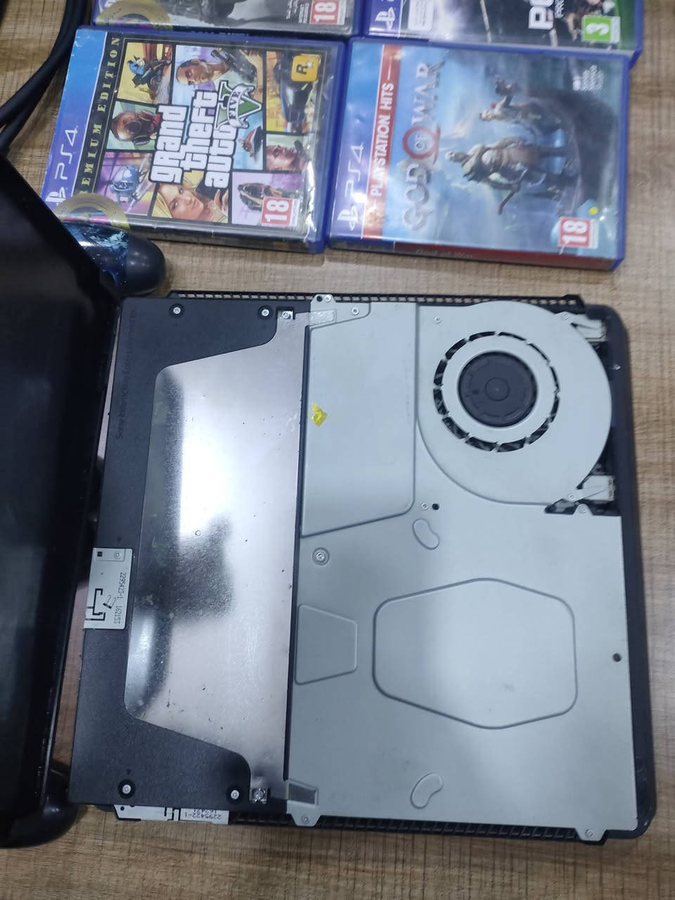 سلام عليكم ps4 سلم اون لاين تحديث 13.4 الجهاز مفتوح بس نضيف ويا تلاث العاب السعر 190الف ومكاني الزعفرانيه ويا يدات ثنين اصليه وعاديه


**إذا كنت صاحب هذا الإعلان وتريد حذفه لأي سبب، رجاءا أرسل رسالة إلى الدعم الفني**