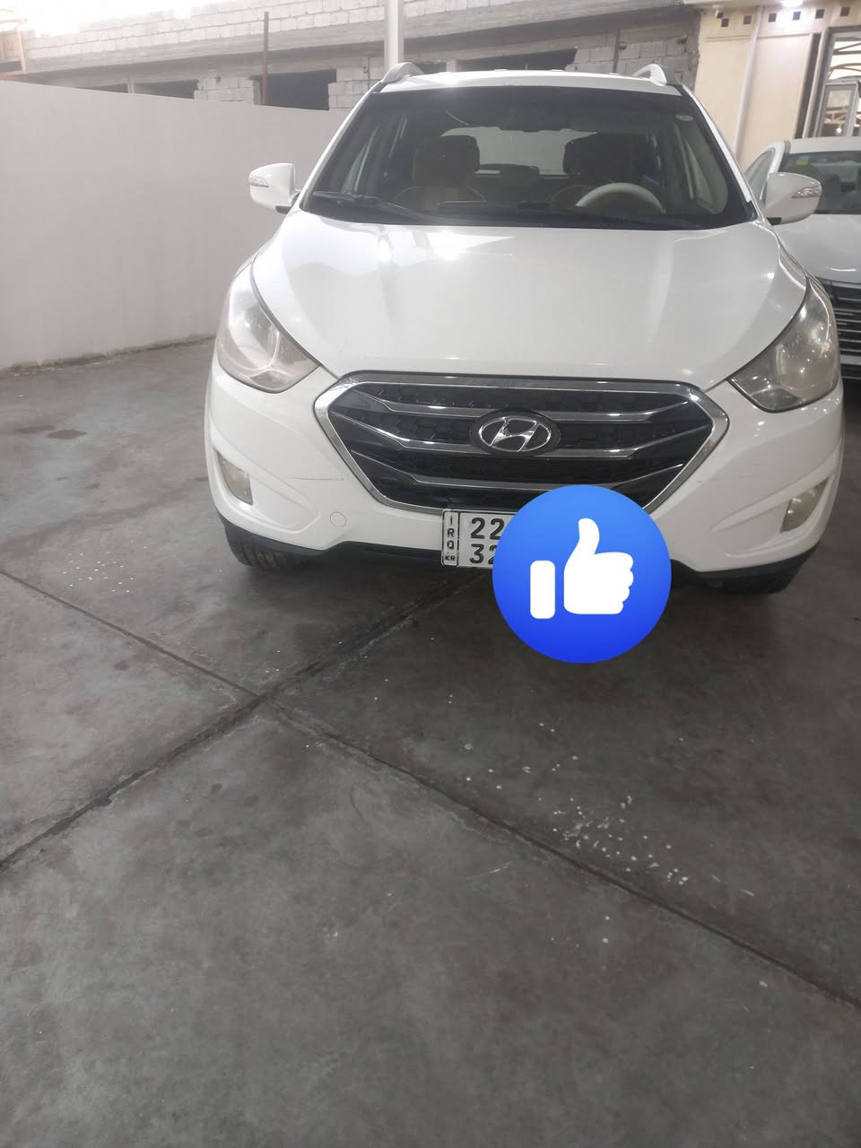 سلام عليكم توسان ٢٠١٤ مكفول عدا باب سايق بارد *********** سعر ١٤٥
