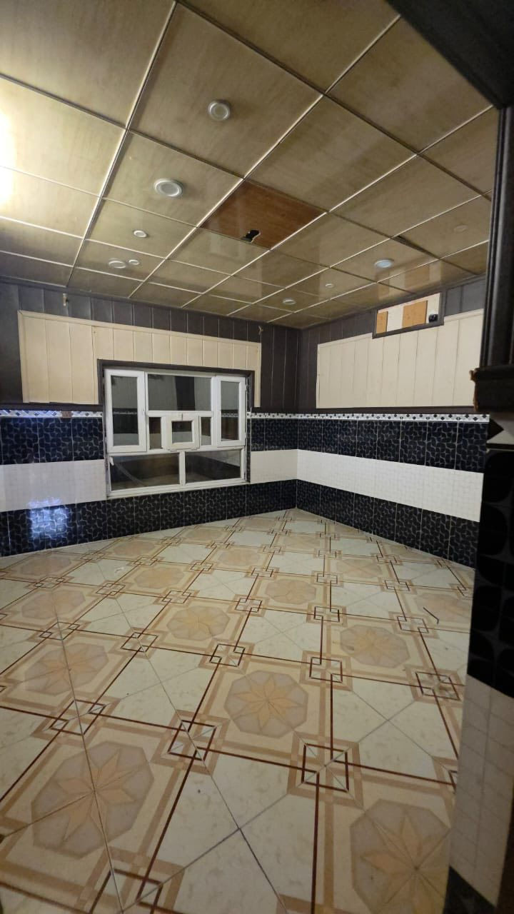 ⬇  دار للإيجار     ⬇

🔹 #يتكون من :  استقبال +  غرفتين  نوم + هول داخلي  +مطبخ + كراج

ملاحضه : يتكون من مولده و اربع امبير مولد معه بيت + الكهرباء + ماء  معه البيت

#المساحة (200 )متر 

#العنـوان 📍: ( القادسيه قرب حصو والرمل   )

#السعر: الاتصال على الرقم *********** 
***********

ـ ـ ـ
نستقبل جميع العروض للدور السكنية والتجارية والزراعية بكافة مناطق كركوك
للمزيد من المعلومات مراجعة مكتب الرحمن للعقار
🔸 📍ساحة الاحتفالات - ️شارع الغذائية - مجاور صيدلية ضحى عدنان.
أو الاتصال على:

***********
*********** @
