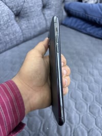 ايفون 11pro max ذاكرة 256 بطاريه 76 غير مفتوح وتر بروف شرط تك سيم 0750...