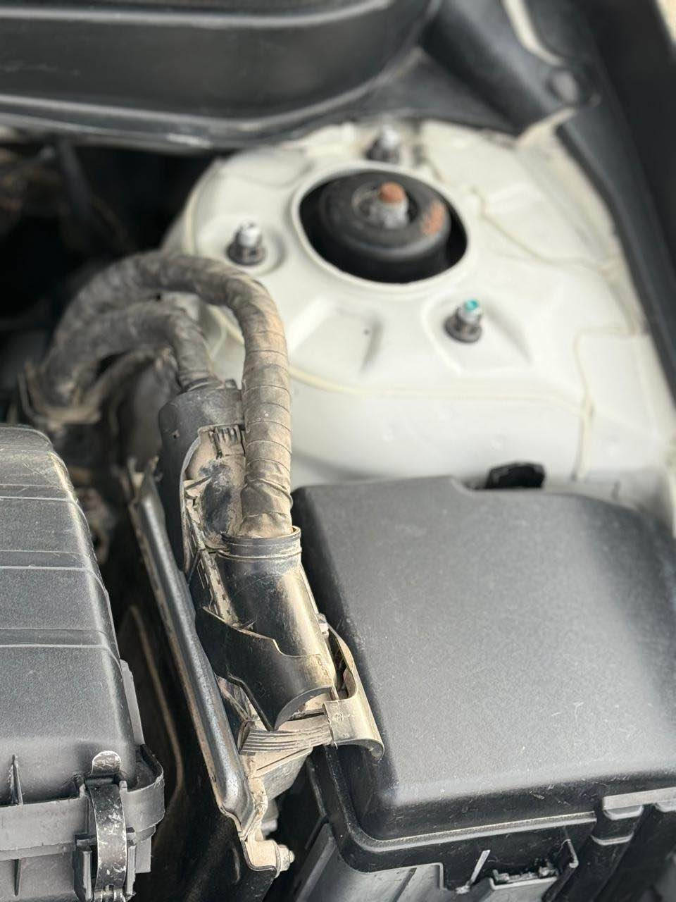 السلام عليكم

سوناتا وارد كوري 2011 ماينكفل من صبغ كفاله ضربه وتبديل مكينه 2,0 دوش كفاله كير ومكينه وحداديه وتخم تاير جديد رقم سليمانيه الجديد سنويه مجدده بسم عربي تريد تحويل او وكاله حاضر جاهزه السياره من كل كلشي مكانه بصره 

‭0773 183 4565‬ البصرة, العراق
