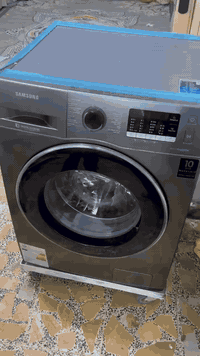 غساله سامسونج بعدها بل جيس طلعنها قصد ونريد نبيعها 07730238778