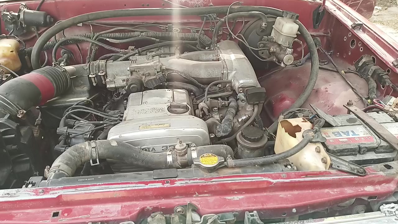 تيوتا فور رنر 1995 يسره اصلي كله على البلاد فقط المحرك محور اللون ماروني فتحة  بغداد رقم الماني مرور الكاظمية  محرك 2500 بطة مكفول هو والكير (مبدل دهنه وفلتره) قبل شهر ادامة كاملة للصدر تايرات جديدة دوشمة (موتغليف) جديدة تبريد شغال فقط(غاز) طخات مابيه قطره صبغ مابيه سعره 50 ورقة مكانه بغداد الشعلة ***********
