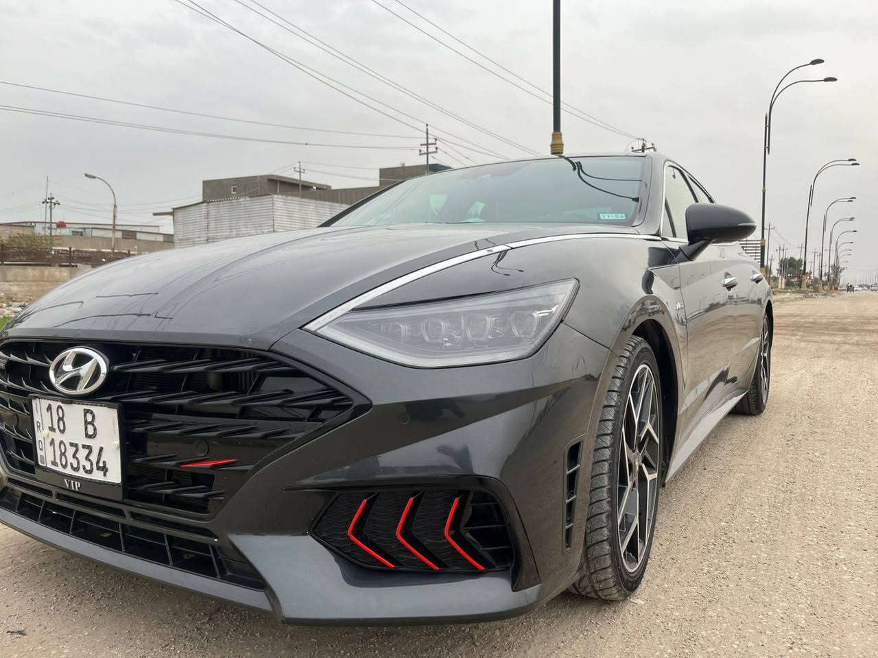 سلام عليكم سوناتا NLine للبيع
موديل 2023  مَواصفات السيارة فول ان لاين بعد هواي مواصفات بيهه
_ بصمة (ابواب + صندوق )
تشغيل عن بعد
شاشة جبيرة (كاربلي + اندرويد )
واير ليس شحن
مثبت سرعة
قيادة ذاتية
تحديد مسار
رادار امامي
رادار جانبي
رادار خلفي
كامرا دوارة ١٨٠
مثبت ستيرن
سايد بريك بصمة
مودات قيادة ( نورمال - سبورت - سبورت بلاص -
كوستم)
كشنات تدفئة
بانوراما
|تبريد بيانو
تبريد قطعتين
لدات بلادية بالدشبول متغير الوان تتحكم بيهه بالشاشة كيجات بالعداد تظهرلك قراءة (حماوة الدهن - التيربو -
العزم)
كيجات دجتال تتغير ويا كل مود مثل ماموضح بالصورة كير دكم ٨ سرعات + شفتات ستيرن
نظام سماعات BOSE اقوى انظمة سماعات تحس روحك
جامات اوتو
اوتو هولد
كشنات كنتارا حضن N
محرك 2500 تيربو
لدات امامي خلفي
حالة السيارة:
حادثهه بدون فقط سرقه قطعه واحده جاملغ 

مكان السيارة بابل 
الرقم  ***********
السعر  208  وبيها مجال 
 السيارة كلش نظيفة
