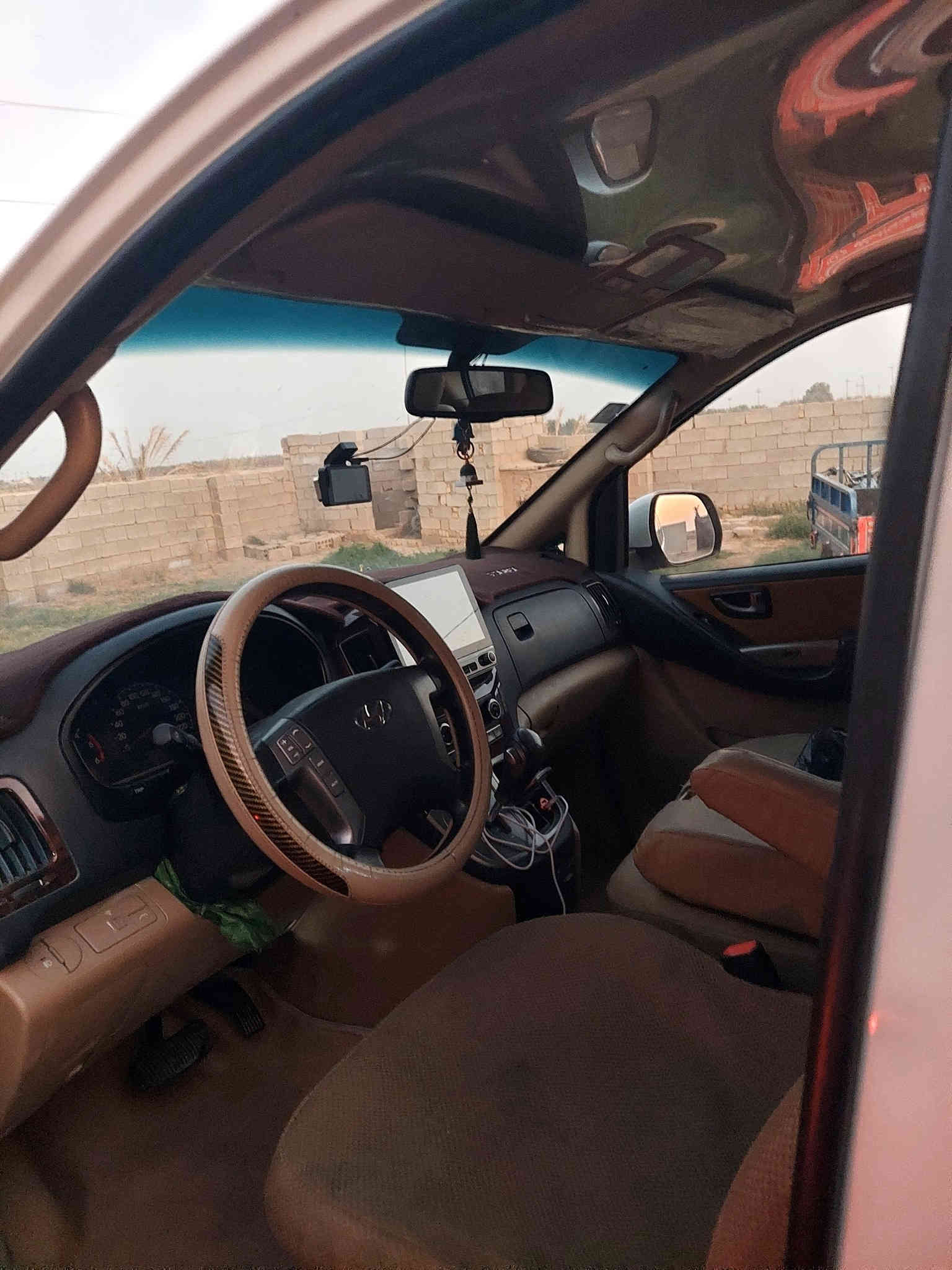 ستاركس2019للبيع مفتوحه ومحوره مسكر مكينه بلاديه قبل الزياره مبدله تخم تاير حداديه خيرمن الله السياره كفاله عامه رقم واسط انكليزي تبريد تدفئه سياره جاهزه ع الاخير كلشي ماتخسر عليه السعر 268 وبيه مجال والمايعجبه السعر يكمل طريقه كبل مكان السيار واسط قضاء الحي/***********/***********
