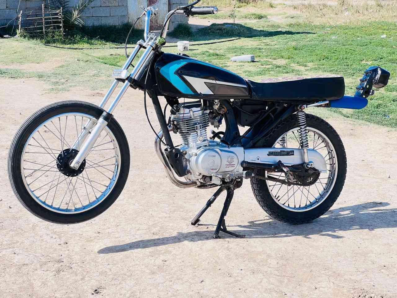 دراجه البيع كلك 23مفتوحه مكاني بين شطره والغراف سعر 475وبيه مجال لشراي


**إذا كنت صاحب هذا الإعلان وتريد حذفه لأي سبب، رجاءا أرسل رسالة إلى الدعم الفني**