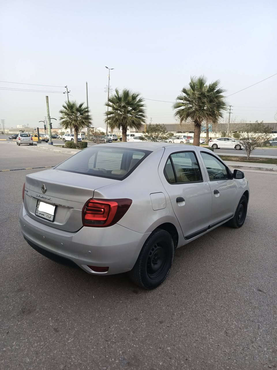 بيع مستعجل رينو سمبل فرنسي كير اوتوماتيك موديل 2018 السعر 75 ورقة وبيها مجال للشراي 
. 
رقم كربلاء ألماني تحويل مباشر بأي وقت يعجبك 
جاهزة كير ومحرك وحدادية تخم تاير جديد باتري جديد 
القمارة شوية جاردة من الشمس 
مكان السيارة كربلاء 
للاتصال ***********
الخاص مغلق الشراي يتصل على الرصيد ويشلع 
.
