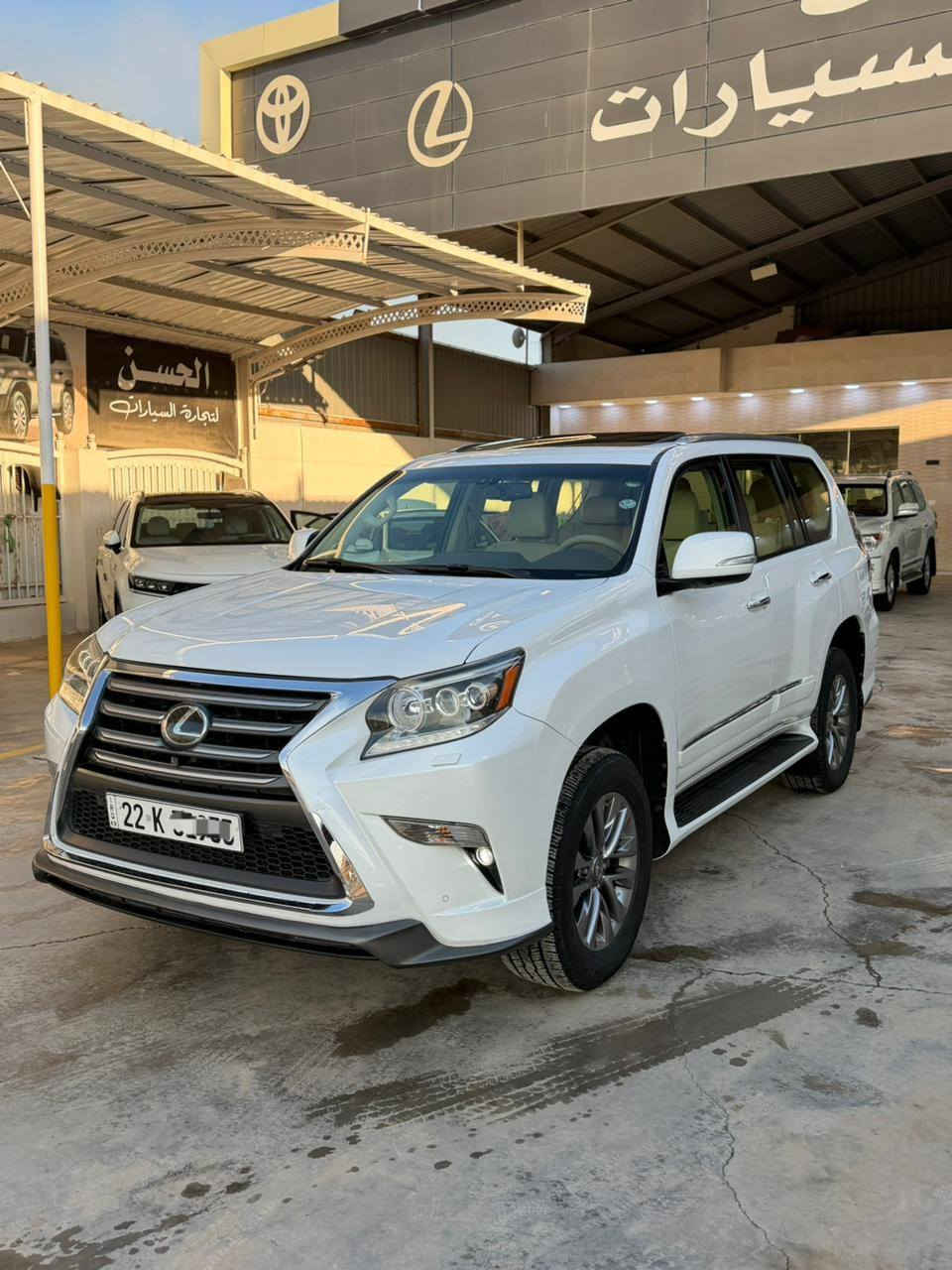 الحسن لتجاره السيارات
العنوان واسط الزبيديه 

رقم اربيل وكاله تحويل 

لكزس 2015
GX460
ابريم اصلي 
داخل بيجي 
كشنات كهرباء وجلد 
تبريد تدفئه كشنات 
فتحه سقف- حساس امامي 
حساس خلفي 
4 كامرات 
محرك بلادي مامفتوح 

سياره مكفوله وجديده 
بيها بارد بسيط باب الخلفي 

السعر 345$ وبيها مجال 

***********
