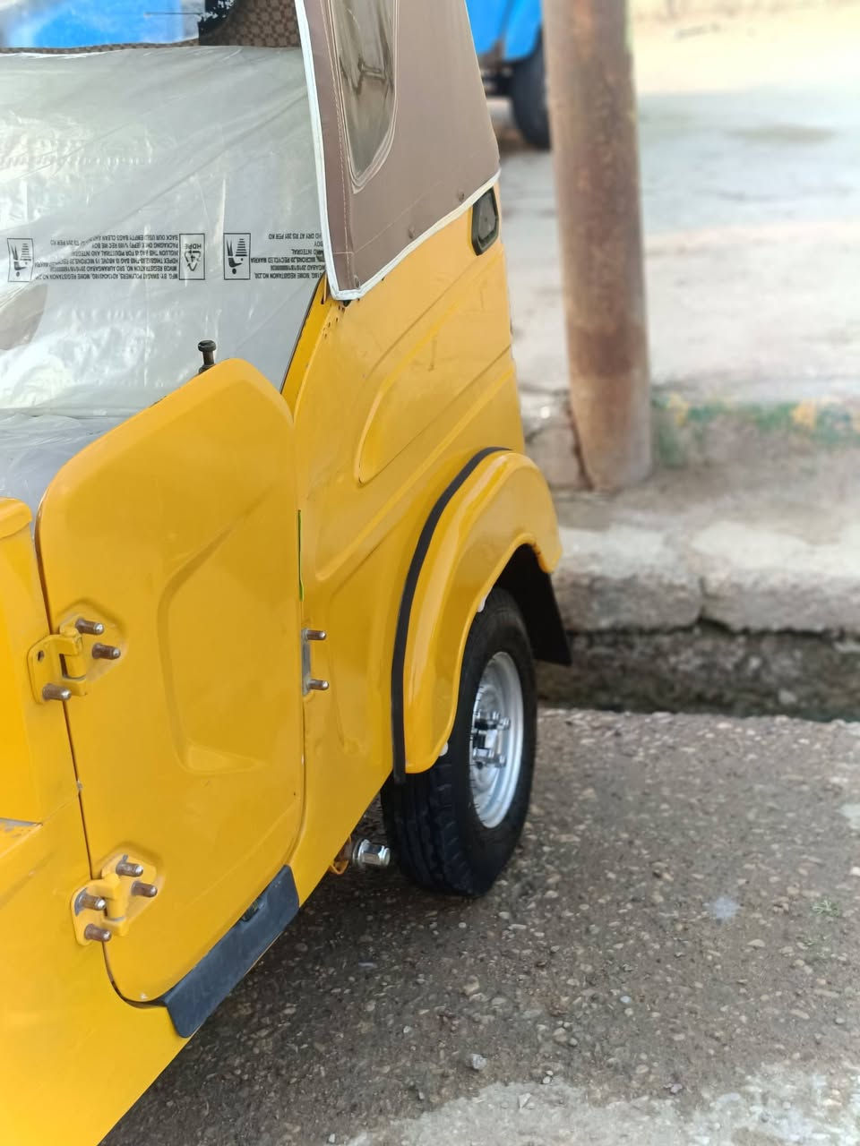 السلام عليكم تكتك 22 شهر 9 رقم نكليزي  المكينه بس بستم  والكشر طخات بسيطه. تحول ثاني يوم ***********
