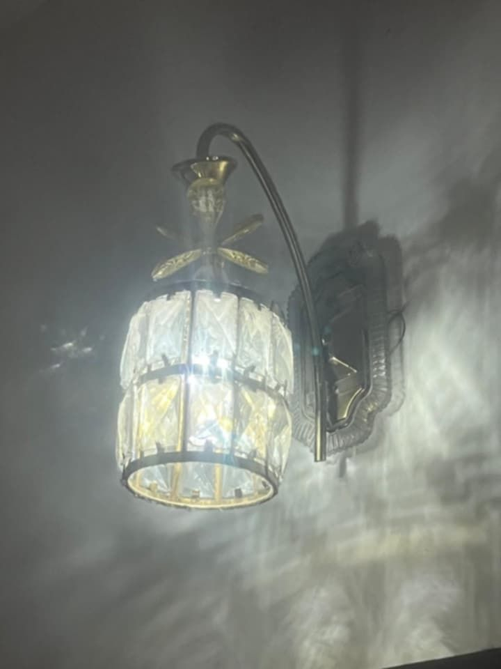 للبيع الزوليه ٤ب٣ الثريات اثنين براكيتت٣


**إذا كنت صاحب هذا الإعلان وتريد حذفه لأي سبب، رجاءا أرسل رسالة إلى الدعم الفني**