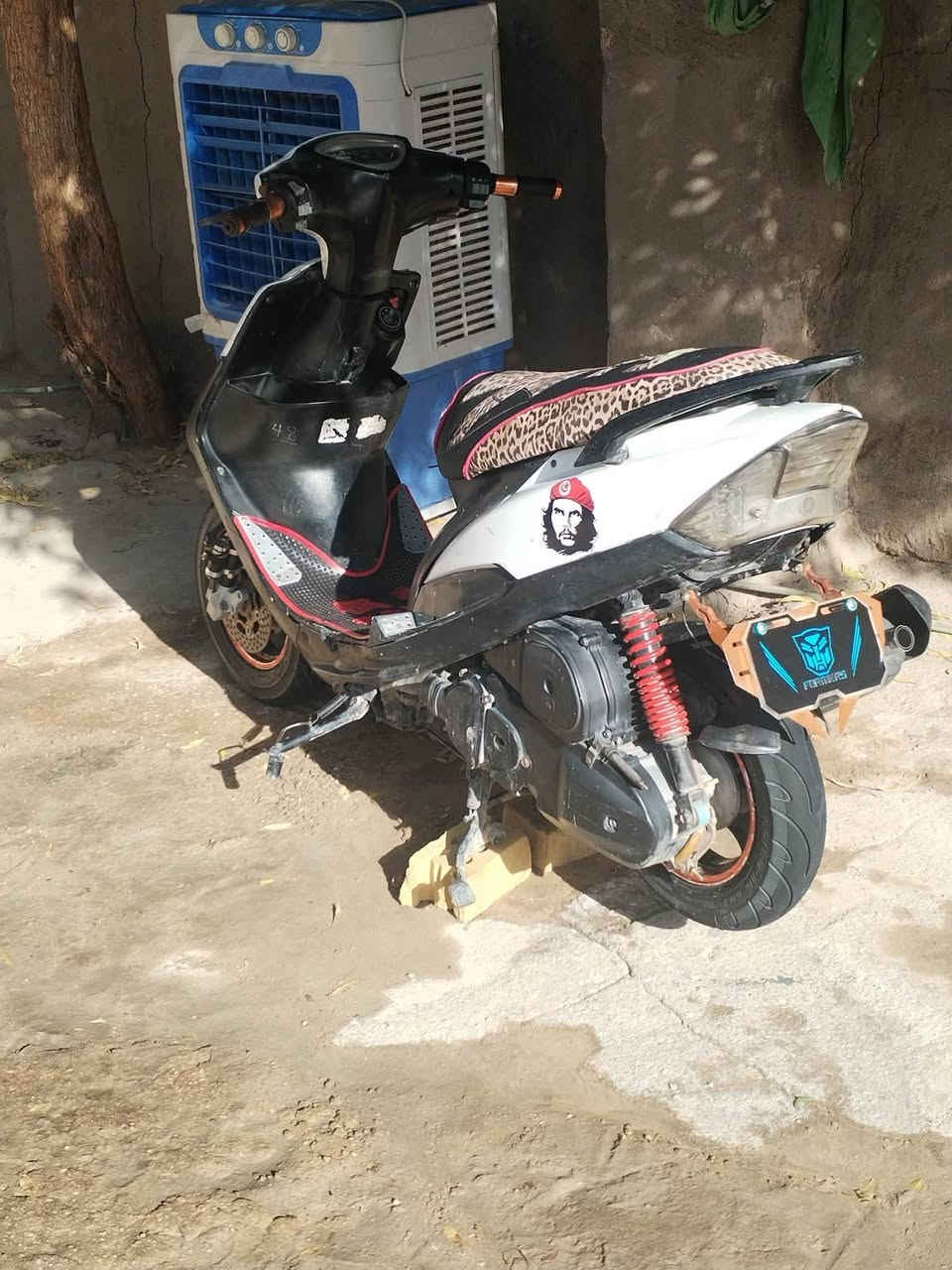 دراجة ماكس عدلة بوشة (49)
دراجة كلشي شغال بيها سلف هندر كلجات جدد لا تنقيص ولا تبخير شلعة فول الكفر ختم واحد  (#مكان_دوانية_قضاءشامية)
سعر خاص ***********
