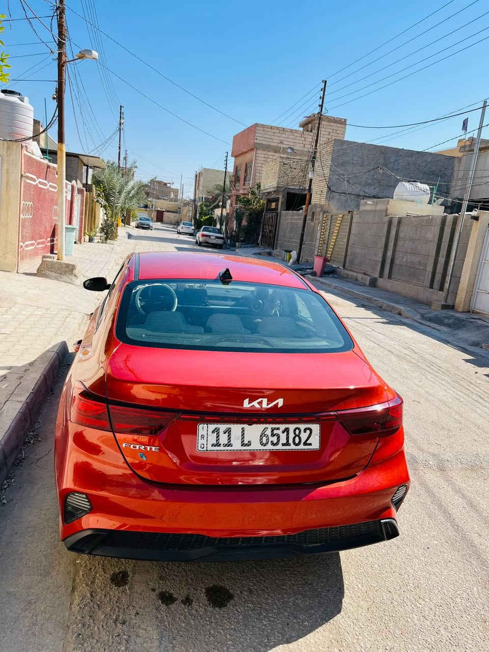 سياره فورتي 2023للبيع مكينه دوش 2000 سياره مكفوله من الصبغ والتبديل كلها ليبل واحد بسمي *********** سعرها 140وبيه مجال حك الجيه
