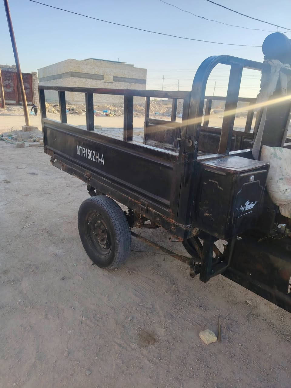 سلام عليكم ستوته متيأر مديل ١٧
أوراق ركبته بيه لحيم  مكينه مجفته بديه نضيف

المكان النجف سواق تلعفر ***********

السعر 600
