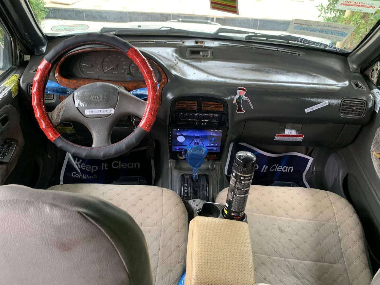 كيا سبورتج 1996..... رقم بغداد....  الدولي
شرط التحويل...  مشروع وطني 2030.
كير اوتوماتك
مكفوله من ضربه ولكص ول خياس .
 دوشمه مدوشمه أحسن شي ويل كب 
شرط لغود وتكم عله وضع الشركه مملعوب بيه....
كيجات كله شغاله  
سياره ما بيه كل عيب
شرط لاضربه ولا طخه ولا كص و خياس  ولا كلشي وين ميعجبك روح افحص  ..
صدر خلفي أمامي كله جيد ما ملعوب بي عشركه  
غرفتها جديده ...دواخلها مثل كشنات شركه جدد ❤ ... ..شاشه فول......كيجات كلها شغاله...
محرك  (المرغوب) البلادي السعر 48 
***********
