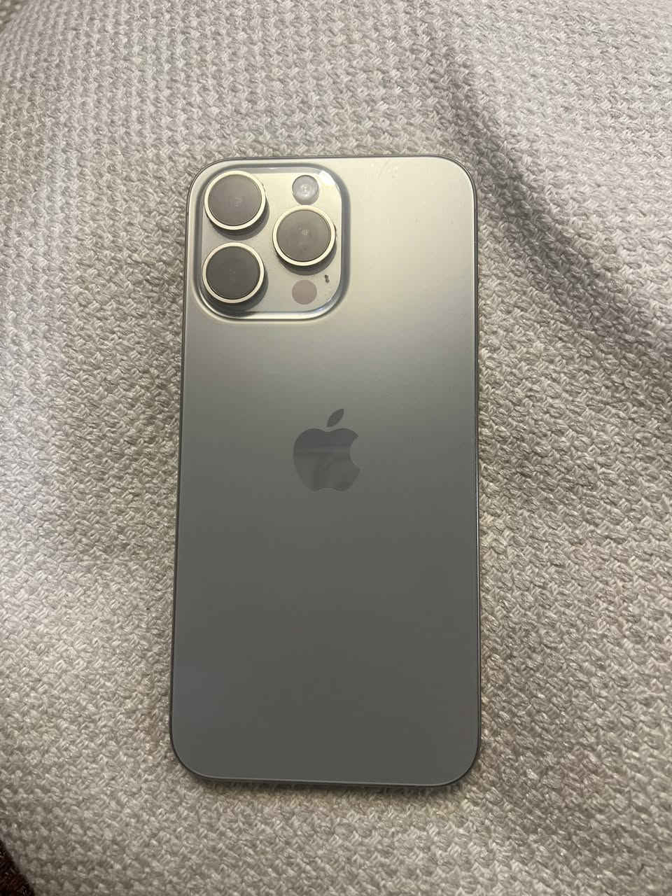 *********** للبيع ايفون ١٥ برو ماكس اليرموك
