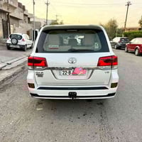 لاندكروزر ٢٠١٩ • ٨ سلندر • ٩٩٠٠٠ كم