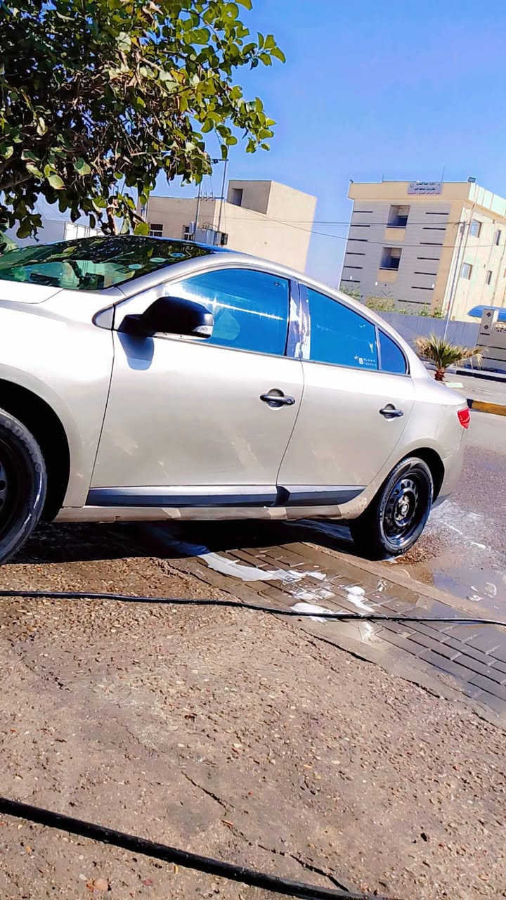 سلام عليكم ورحمه الله وبركاته
سياره رينو فلونس 
مديل 13 
مكينه وكير تمام 
اتصل وبلخدمه لدواخل حلوه 
وبيها شاشه تعمل باللمس 
العنوان البصره تحياتي


**إذا كنت صاحب هذا الإعلان وتريد حذفه لأي سبب، رجاءا أرسل رسالة إلى الدعم الفني**