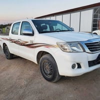 هايلوكس ٢٠١٥ • بدون رقم • كير عادي