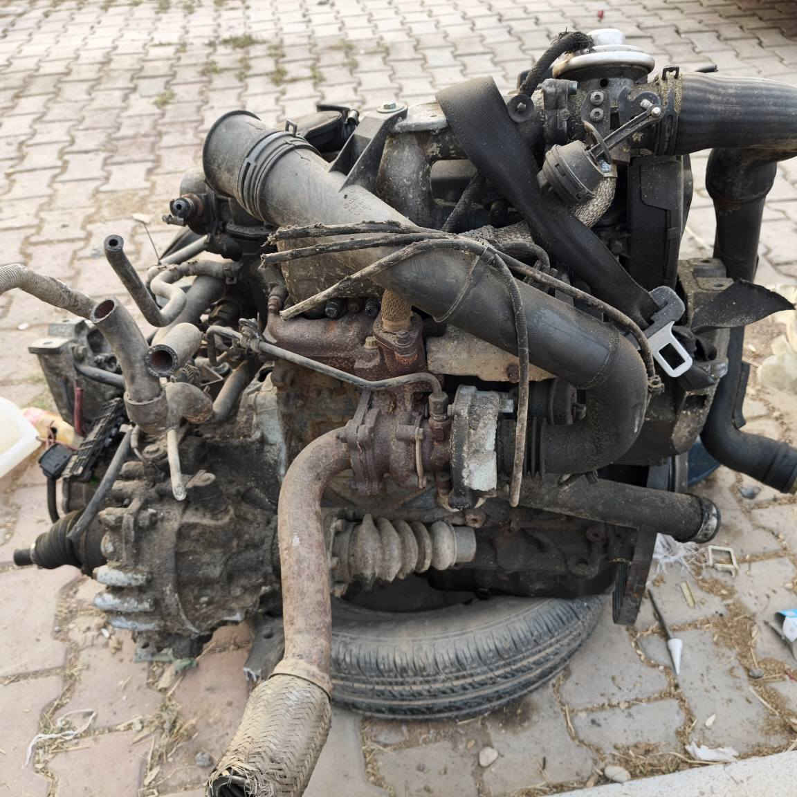 گێرو مەکینە گازوایل ڤۆلکس واگن کامل بەهەموو پارچەکانیەوە کۆمپرێسەری تەبریدیشی پێوەیە پمپ و نۆزلە گێرحادیە بەشەرتە لەحەرد ئیش دەکات نرخی تەنها 700$ أربيل, العراق


**إذا كنت صاحب هذا الإعلان وتريد حذفه لأي سبب، رجاءا أرسل رسالة إلى الدعم الفني**