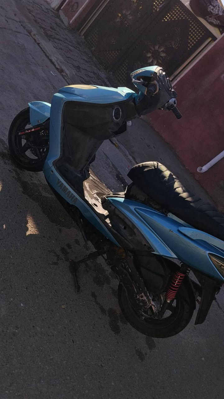 سلام عليكم سكنس فحل للبيع مكينه 58 ونص بلادي وليس تجاري معدل وشلعه طياره دراجه بلاديه بيها نواقص بصيطه نضافتها 100/80 السعر 600وبيها مجال مكاني بغداد الحسينيه رقمي ***********
