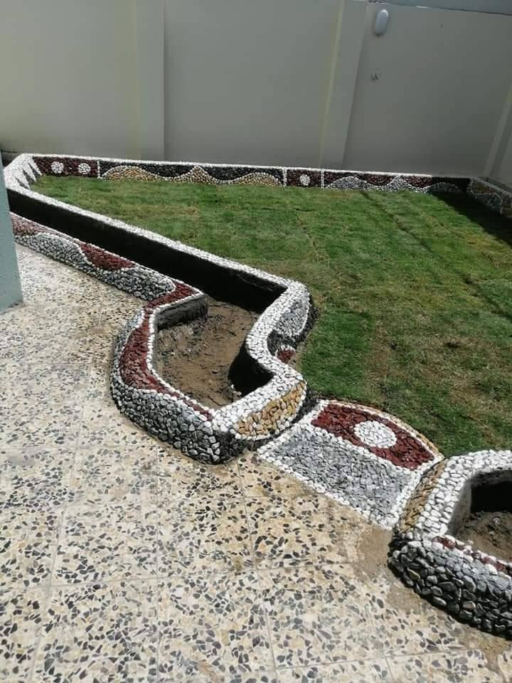 مشتل المجمعات لترتيب ترتيب الحدائق بالديكور الحجر والتحديد وتنظيف الحديقه من الانقاذ وتدخيل الطين ويوجد لدينا ثيل هندي اربع فصول  تنظيف الحديقه قص الورود وقص ثيل
باداره ابو محمد ***********
