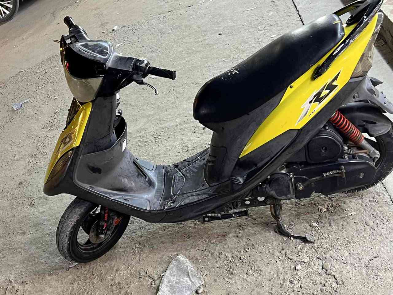 السلام عليكم ماكس عدلة لبيع  أو مراوس مكان حلة مركز المدينة قبق صالنصة املح موديل 2008   خاص متواجد ***********
