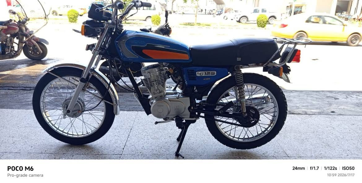 دراجه أربعه كير موديل ١٦اوراق أصولي معمره السعر 850 وبيه مجال مكاني كوت رقم الهاتف ‏‪***********‬‏
