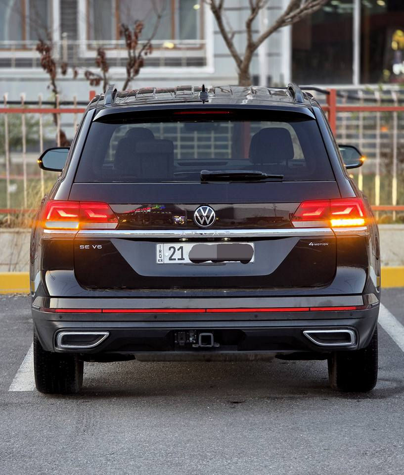 🚗 للبيع او المراوس 

2023 –   Volkswagen Atlas 
فولكس فاجن أطلس 2023 –  -  وارد كندى 

•   🛣️  المسافة المقطوعة   - ٢٥ الف ميل 

سبع راكب  vip 

٦سلندر 
------------------------------------------------------------ 
💰 السعر:   255$ ومجال

📅 الموديل:-2023
🌍 الوارد: أمريكي
📄 الرقم: سليمانية
🛠 الملاحظات:
• جاملغ أمامي وبونيد بس كلير  بدون دواخل بدون ايرباك 
⚙️ المحرك: 3:6
🚙 الدفع: فور ويل (4WD)
🎯 الويل: 20 إنش
👨‍👩‍👧 عدد الركاب: 7
كيج ديجيتال 
اوتو ستوب 
بريك بصمة 
تشغيل عن بعد 
ابواب بصمة 
• داخلية جلد لون بيجي 
• كراسي كهرباء مع تبريد وتدفئة
• رادارات أمامية + خلفية + جانبية
• مثبت سرعة راداري
• نظام تحذير النقطة العمياء
• لايتات LED أمامية وخلفية
• شاشة وسطية كبيرة
• كاميرا خلفية
• تشغيل بصمة (4 أبواب)
• يَدات أبواب مع بصمة
• بردات جانبية
• صندوق خلفي كهرباء
• تحكم كامل بالمقود
• مواصفات كثيرة 

***********
***********
------------------------------''-
فروشتن و گورينه وه 

2023 –   Volkswagen Atlas 
فولكس فاجن أطلس 2023 –  -  وارد كندى 

•   🛣️  رؤشتن :-٢١ هه زار ميل

حه وت نه فه رى   vip 

نرخ:-٢٥٥$ 

ره قه م سليمانية 

جاملغ و بونيدي بس كليره  بي ناو بى ايرباك 

فول فول مواصفاته

  ته نها بانوراما نيه 

***********
*********** رانية, السليمانية
