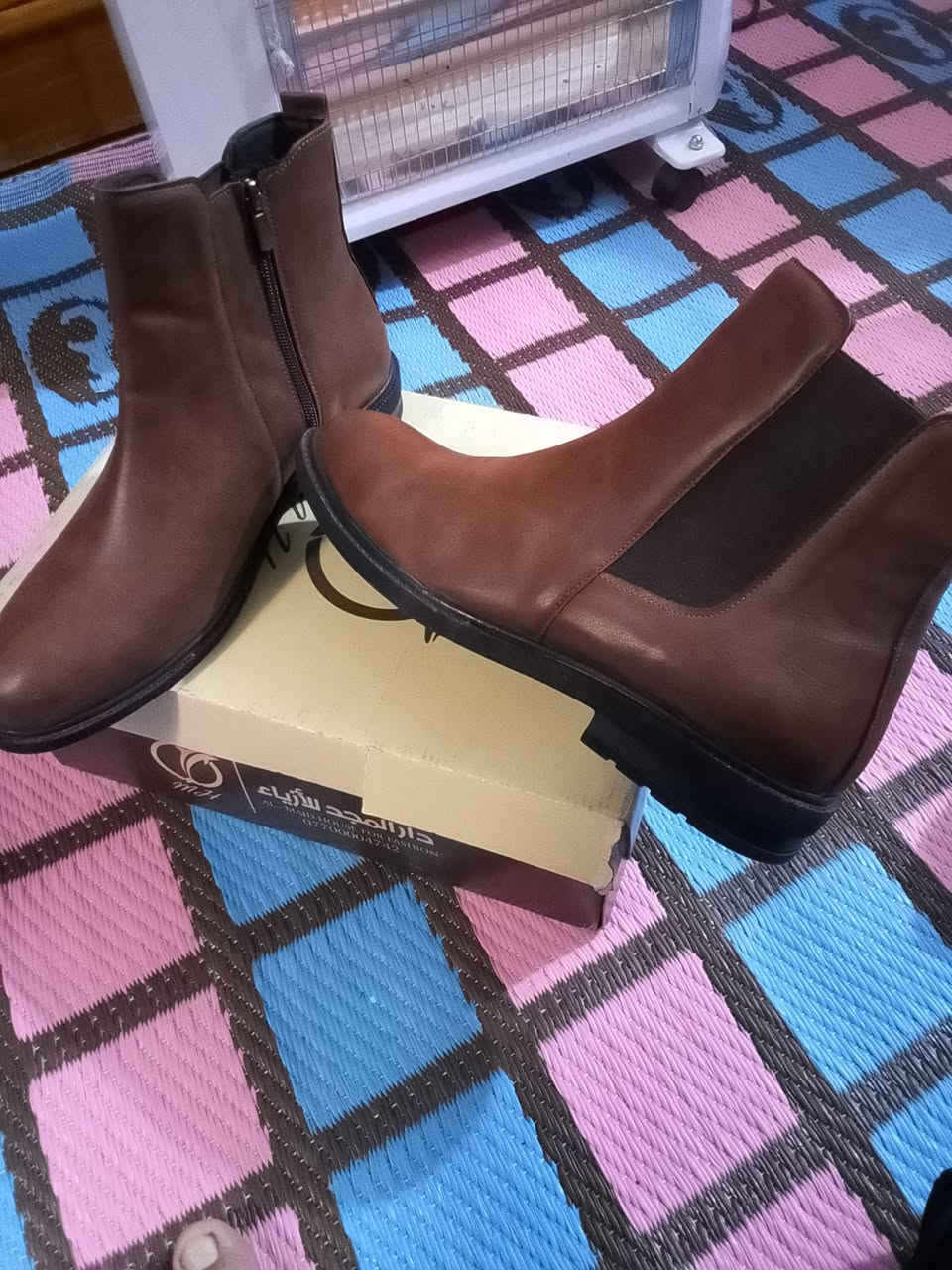 بوت جلد تركي اصلي السعر 15الف المكان الشطره ***********
