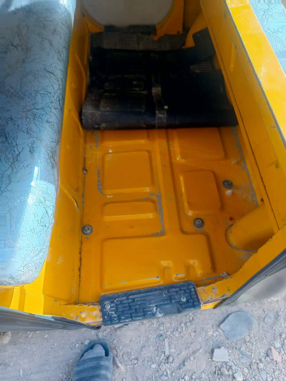 السلام عليكم تكتك لبيع موديل2020شهر10 ماموجود بلفيس رقم *********** موجود واتساب
