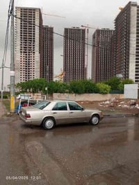 كوبيه • E300 • ١٩٨٦