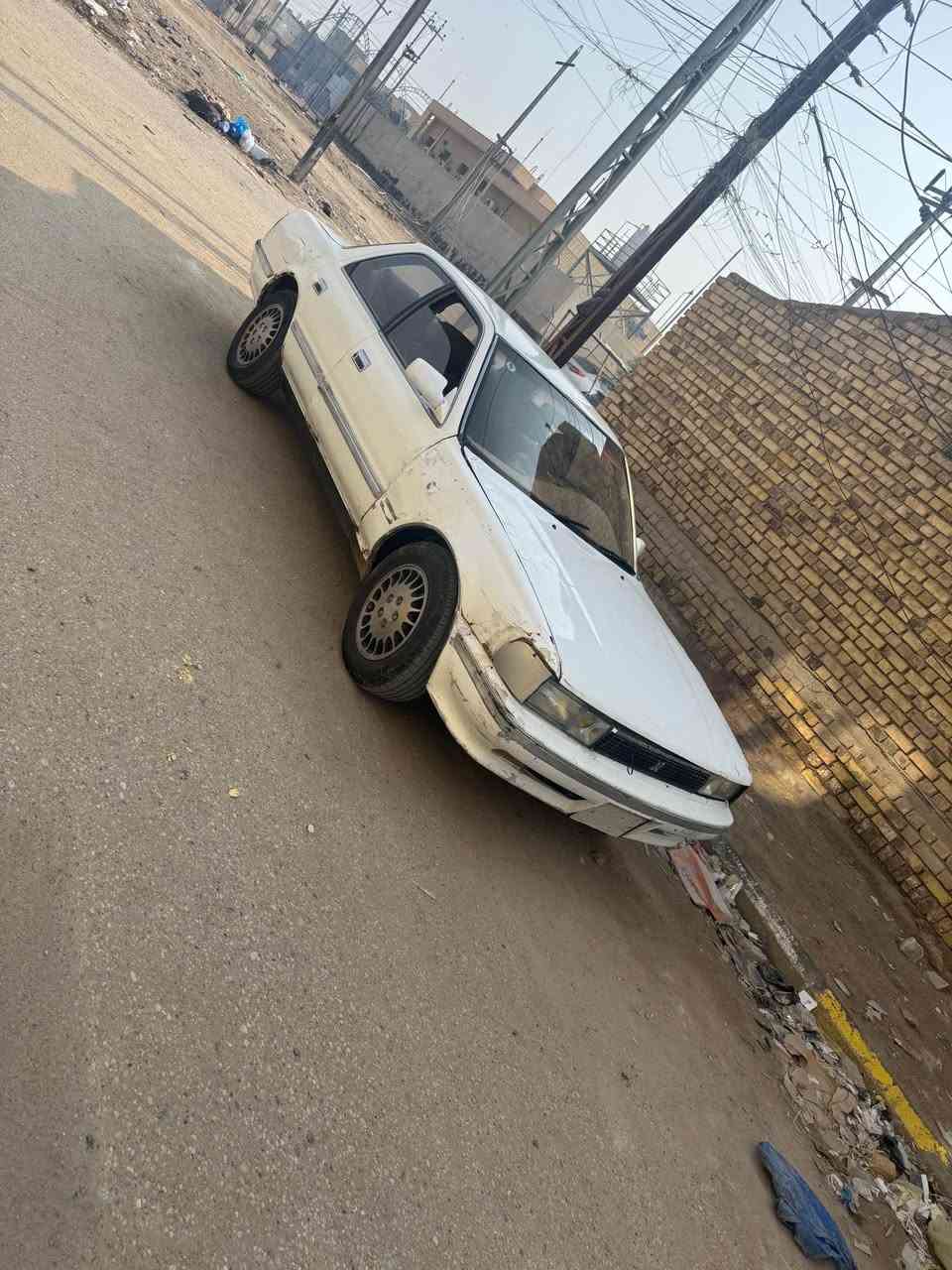 السلام عليكم سياره مال خبزه تفيد البياع شراي وتفيد الجناي كرستا مسطره رقم كربلا وكاله عامه بسمي. داخله هزه وفحص كامله بس ع البصمه. كير جديد توني شاده مال حاويه محرك جديد ٢ ونص. حداديه جديه تخم تاير كهربائيات كله شغاله جام يصعد وينزل  سياره حلوه خواته فوك ٤٠ بس مكلف بالنشرالسعر 28 مكاني ناصريه. *********** ناصرية, ذي قار
