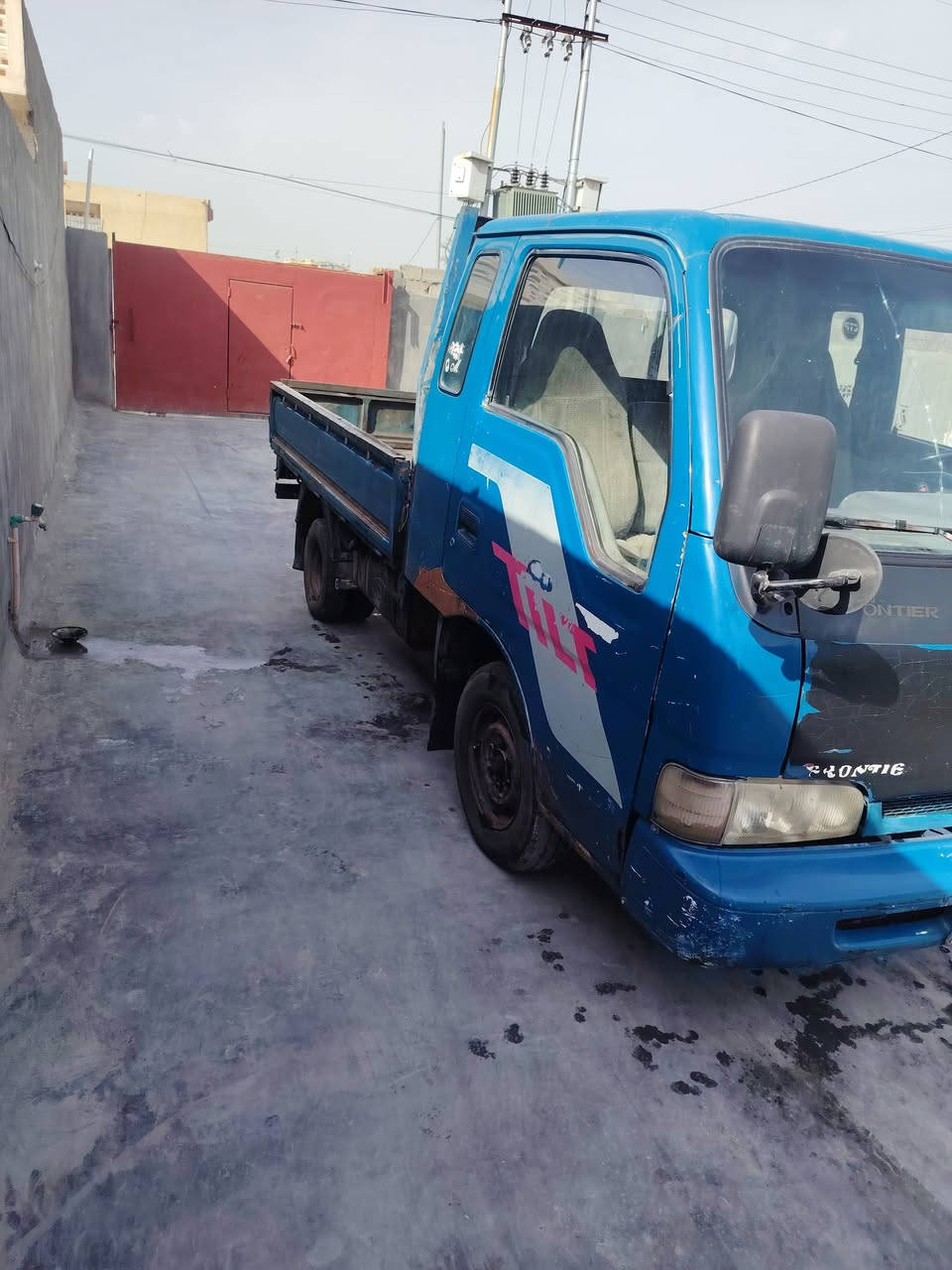 السلام عليكم كيا فونتيره رقم ديالى ألماني تحويل مباشر محرك شاصي مكفول سياره حلوه محرك 2700 سوبر
موديل 97...سعر 46 وبيها مجال  شراي تصل ***********
