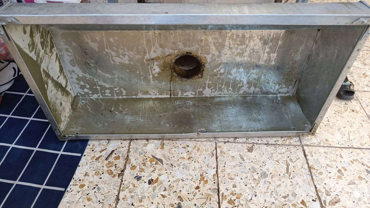 ساحبه كمله هيه والماطور وطباخ البيع ***********
