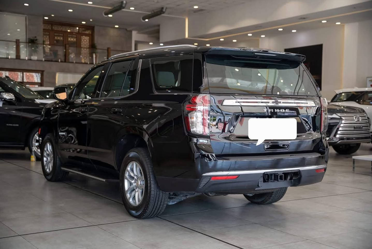 السلام عليكم للبيع شوفرليت تاهو 2024 LS ماشيه 3000  يعني زيرو مكفوله من كلشي وكالة المنصور علامه سوده رقم بغداد السعر 525 للستفسار الاتصال ***********
***********
