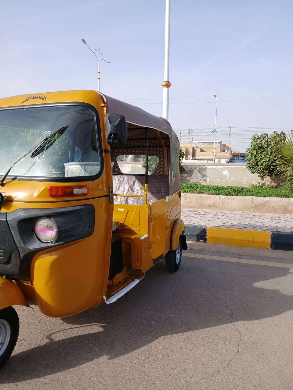 يالله تكتك للبيع سنويه
كشره رشه بالغد الأيمن فقط
والباقي كفاله محرك مفتوح
العنوان العماره حي الشرطه الاتصال ***********...***********
