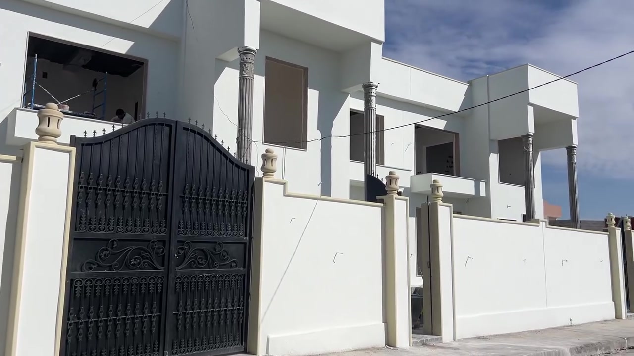 السلام عليكم ورحمة وبركاته هاذا شغلي مرتب حيل من ناحيت تنضيف او شروق هم اعالجو وهاذا ارقم ***********
