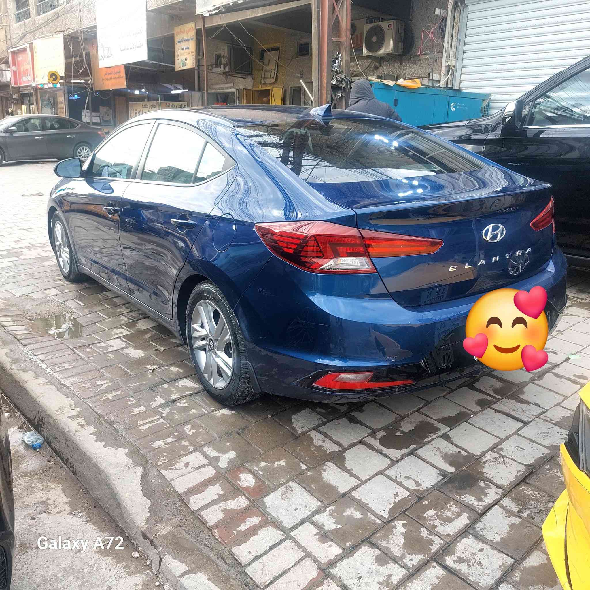 معوقين بغداد وكاله عامه مطلقة وصاحبه شاب
محرك 2000 دوش كير 8نمر تبريد ثلج تخم تاير جديد 
رادار امامي وخلفي 
مثبت سرعه
مانع نزلاق
قياده ذاتيه
توقف ذاتي 
سياره جديدة مابيه حادث وارده سرقة شاشة فقط وضرر بسيط بجاملغ السايق 
مكاني بغداد سعر 11500$ وبيه مجال
ستفسار ***********. / sim ***********
