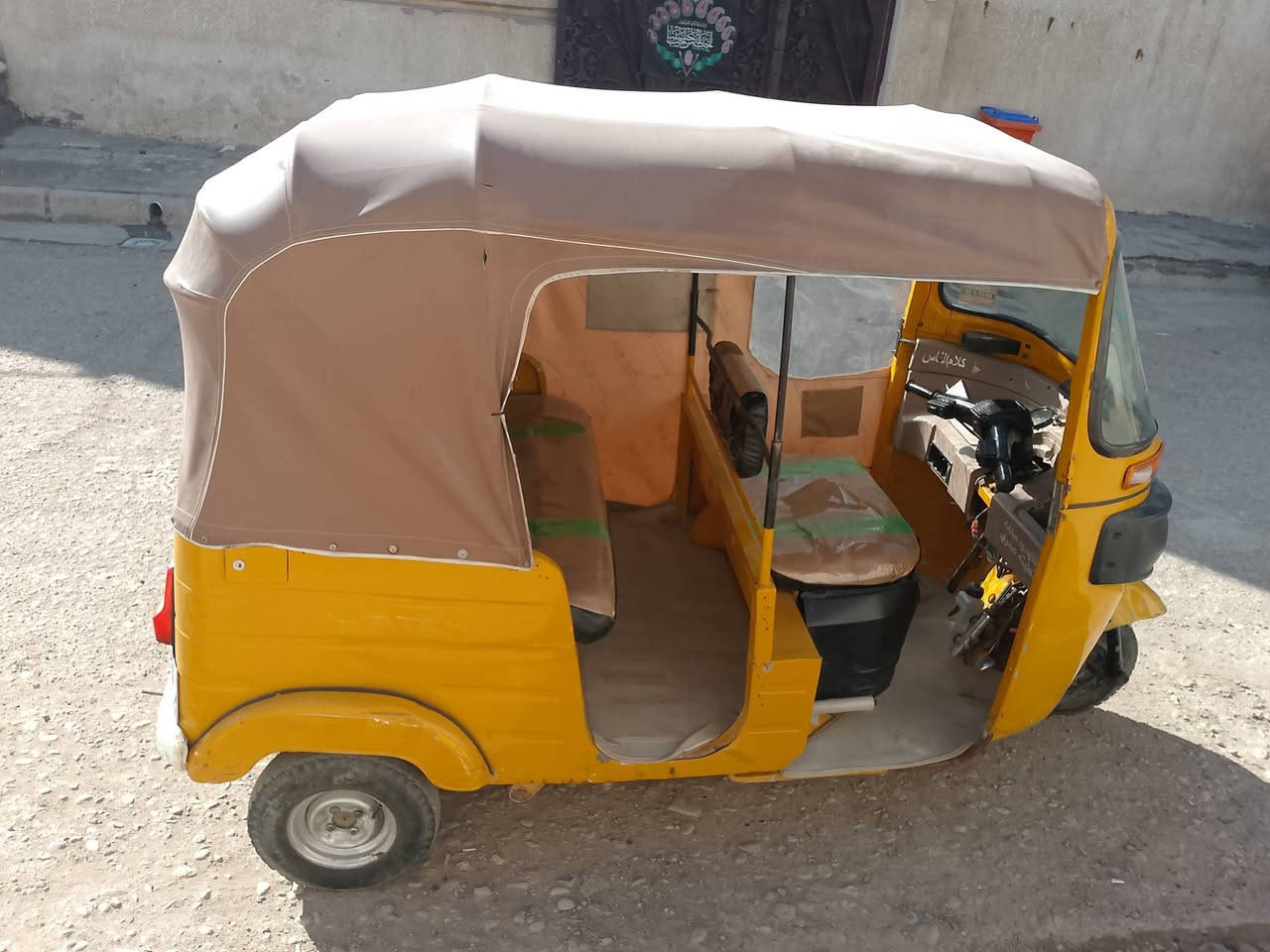 سلام عليكم تكتك مديل 20 البيع رقم وسنويه بسمي مكينه تجفيت اصلي شركه كهربايات شغاله بيهه صبغ قليل مكينه لا تبخير ولا تنقيص زوج.تايرات نضاف مكاني الكوت مركز المدينه الشراي يتصل اني مكلف بل نشر ***********
***********
