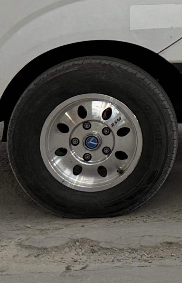 للبيع وياله تخم كروم اصلي خلفي 13 امامي 15 بدون عواج بدون فطر نضاف مكانهن بغداد سعرهن450 وبيهن مجال ***********
