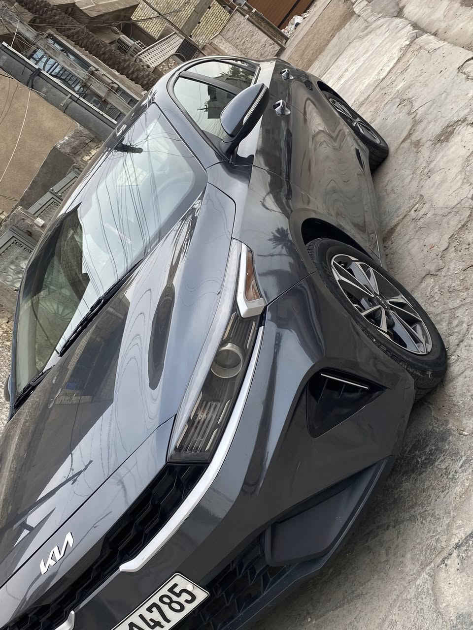 للبيع فورتي موديل 2023 سياره جديده بمعنه الكلمه حادثهه جاملغ وباب سايق بدون دواخل بجم كبس 
دخول جديد السياره ترقيم جديد مازداتهه والدعاميات بلاديه محرك 2000دوش 
نص مواصفات 
شاشه كار بلي 
تحمات قياده 
رادرات 
توقف ذاتي 
شاشه اعطال
مانع انزلاغ 
تحديد مسار 
ويل كب 
وهوايه بيهه بعد مواصفات 
رقم اربيل بسمي تحويل مباشر 
اتصل عل هذا الرقم 
***********
