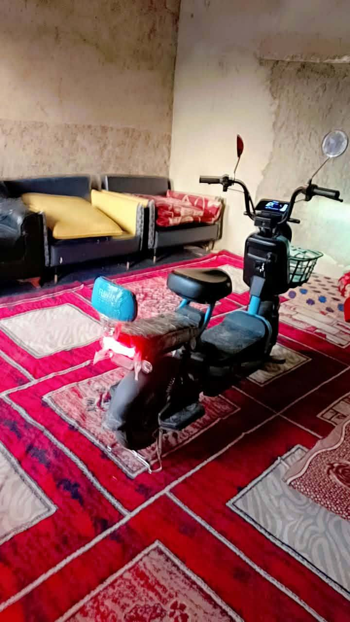 دراجه شحن للبيع مكان بغداد الدوره نضافه 80% استخدام قليل 3 سرعات مابيها اي نقص شركة الريان
سعر 225 وبيها مجال قليل حك الجيه
تواصل ماسنجر واتساب وخط
*********** /واتساب/ اتصال
*********** /واتساب / اتصال
