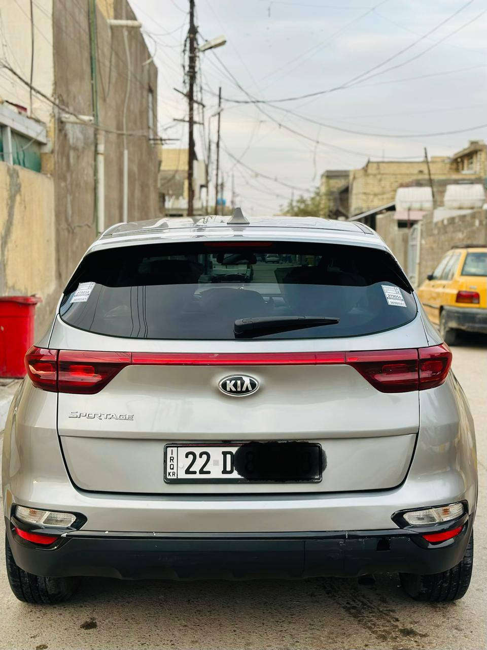 #بيع #مستعجل كيا سبورتج  2021وارد امريكي حادثهه نص قبق صندوق صبغ بجم كبس بدون ايرباك وسونر مرفوقات بل منشور ليره السياره تبريد  قطعتين  فور ويل شاشه جبيره كامره دواره ويل كروم  3وضعيات قياده محرك 2400 GDiكير محرك مكفولات تبريد كله بشرط عل وضع لشركه ماشيه 88تخم تايرات جديد صدر جديد ع وضع الشركه سياره جاهزه بدون اي نقص سنويه ارقام هزه كله جديد تحويل ثاني يوم كله بشرط  السعر ١٦٢وبيهه مجال بسيط العنوان بغداد البلديات *********** اعتذر من المراوس
