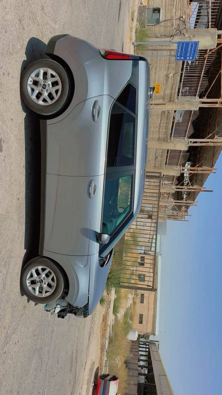 السلام عليكم
كيا صول 

موديل 2025 

سياره شغاله ماشيه

مواصفات LX

ويل كب 

محرك 2000 دوش 

سياره موجوده بل الحره 

شاصي كفاله 

لغد كفاله 

السعر 90 بل الحره 

السعر واصل بغداد منفيس بسمك على وضعها 117 ورقه 

رقم هاتف ***********
