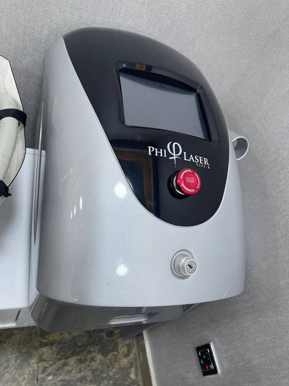 مرحبا جهاز مسح ليزر للبيع موجود الضربات بالفيديو


**إذا كنت صاحب هذا الإعلان وتريد حذفه لأي سبب، رجاءا أرسل رسالة إلى الدعم الفني**